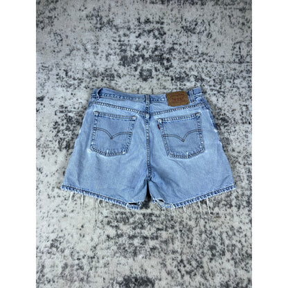 VTG Levi Light Wash Denim Jorts - 34