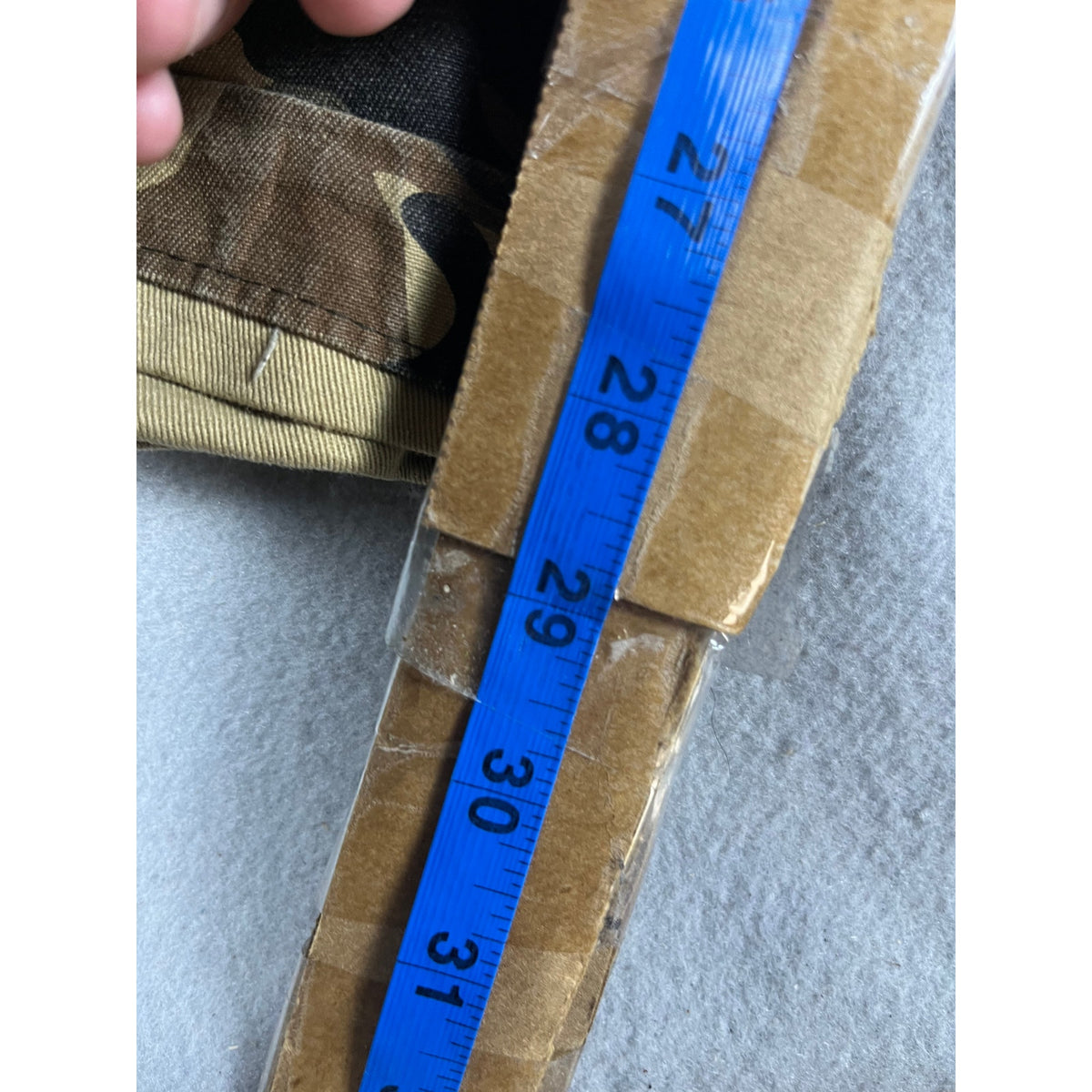 Vintage Y2K Camo Cargo Pants - 32