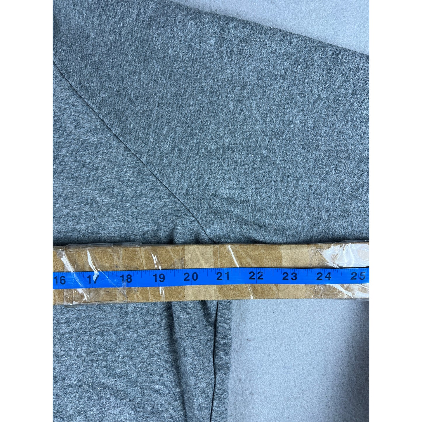 Under Armour Loose Hoodie Sweatshirt - M