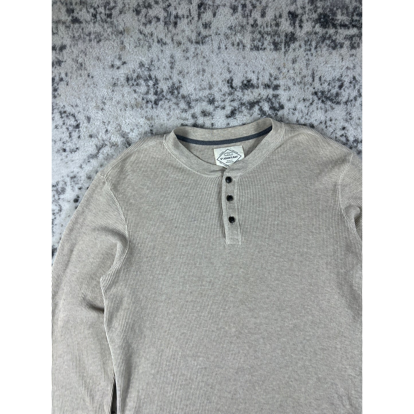 St. John's Bay Thermal Henley Shirt - L