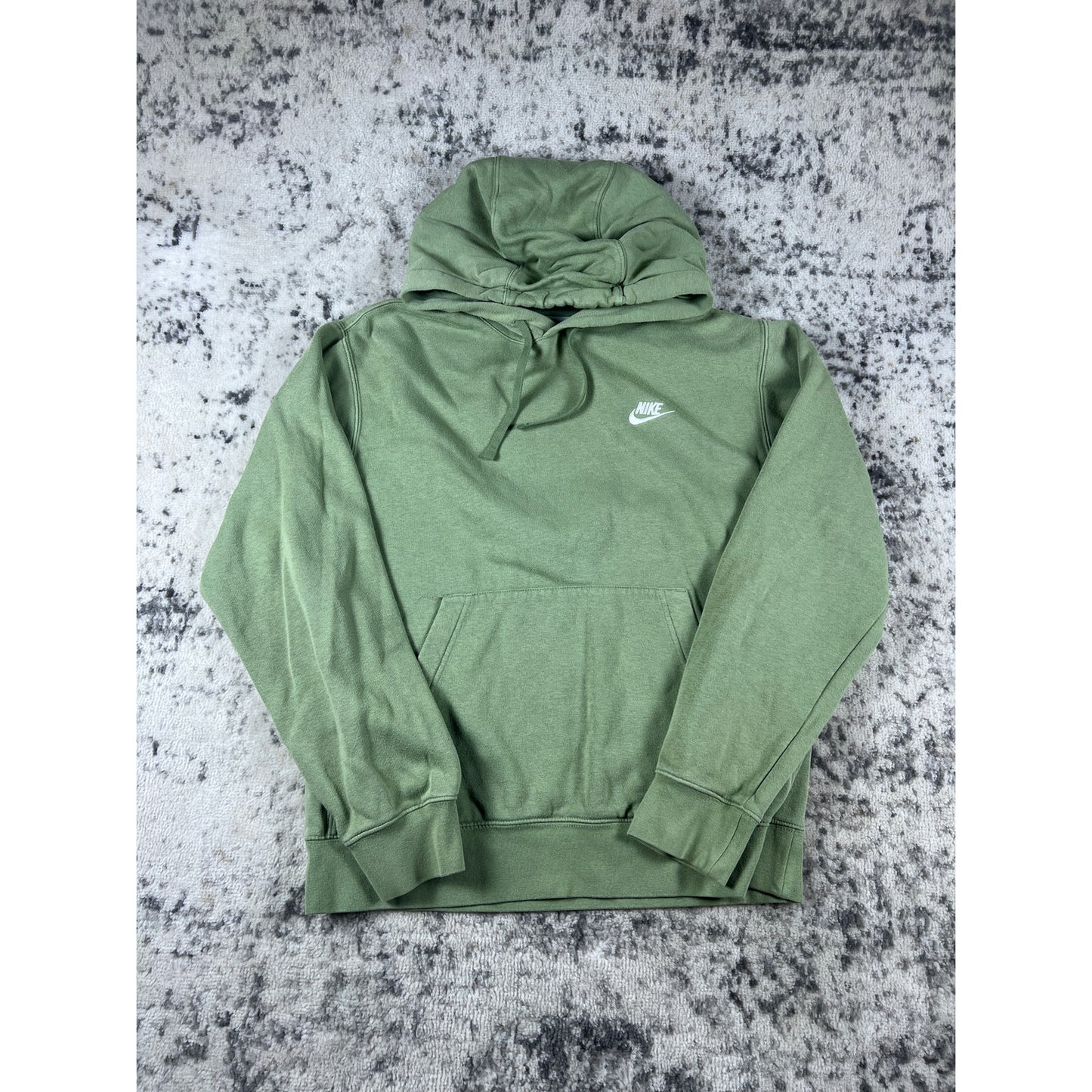 Nike Club Fleece Hoodie - M