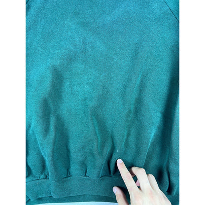 Forest Green Vintage Blank Crewneck sz medium Fruit of the loom 90s Outdoors