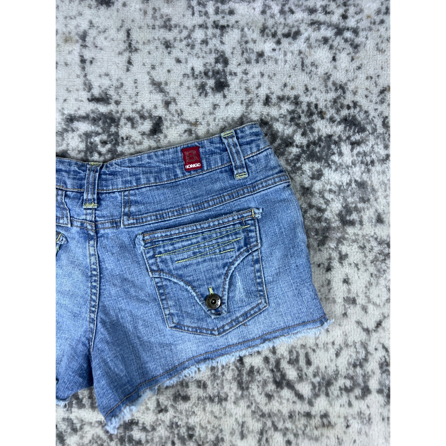 Vintage BONGO Low Rise Denim Shorts - 9