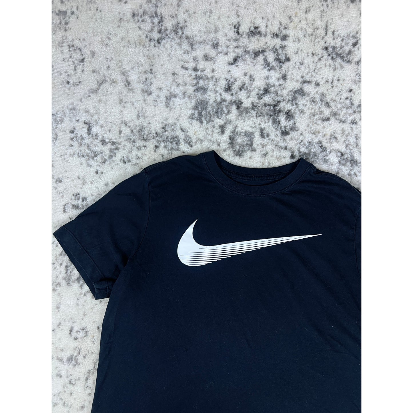 Nike Black Center Swoosh T-Shirt - M