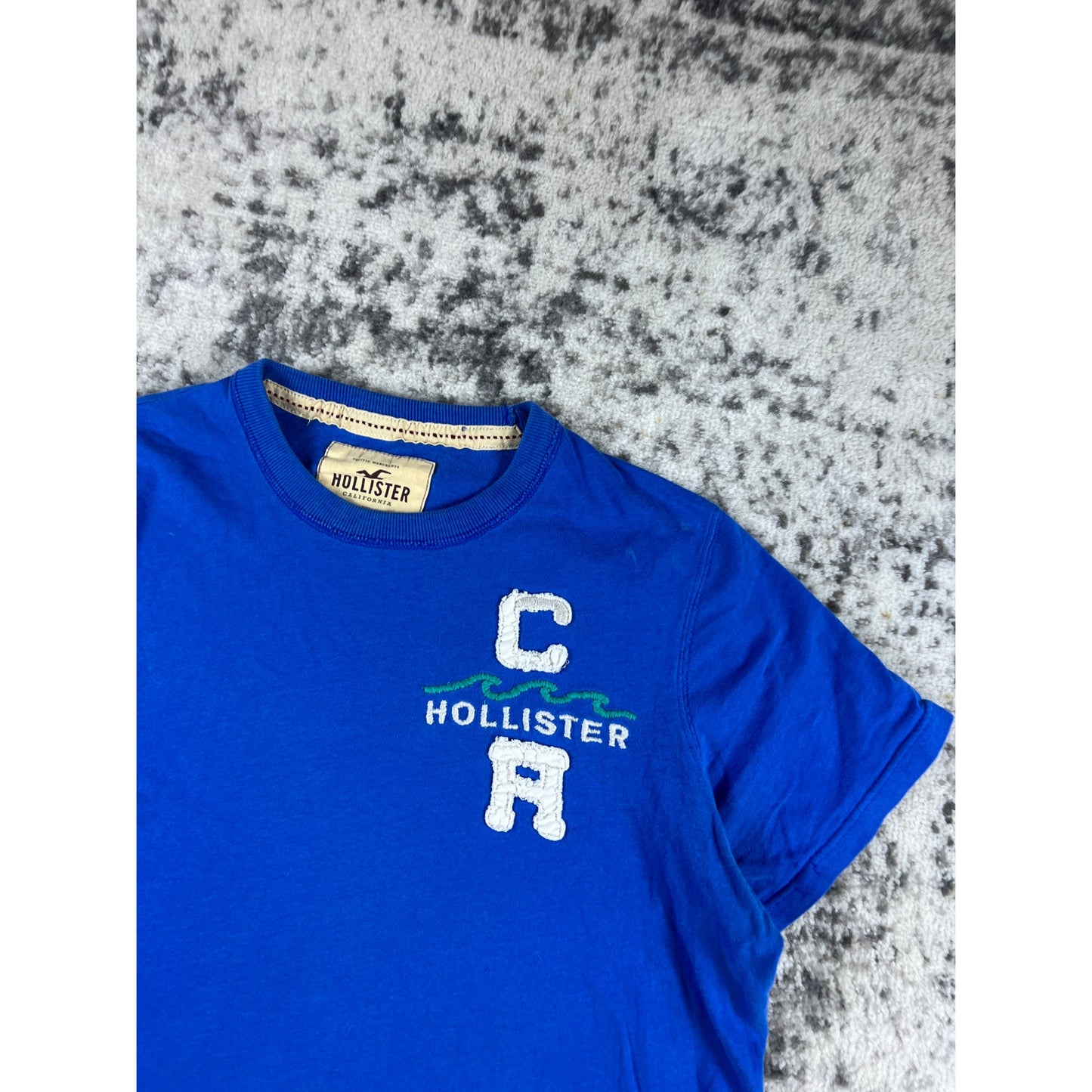 Y2k Hollister Co Blue Embroidered T-shirt - L
