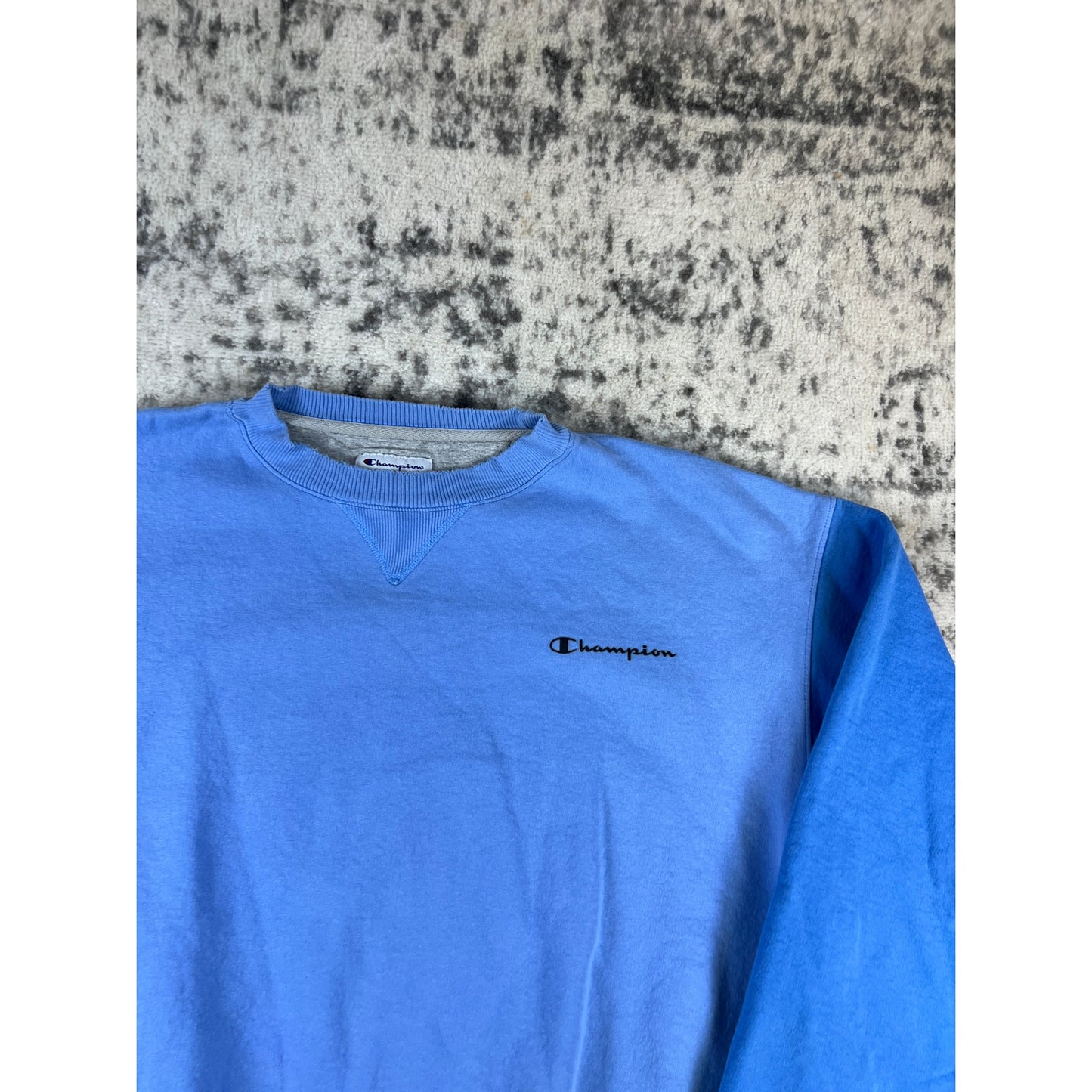 Vintage Two Tone Blue Champion Sweatshirt - XL