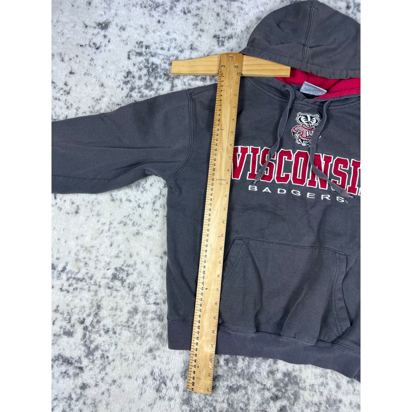 Grey Wisconsin Badgers Hoodie - S
