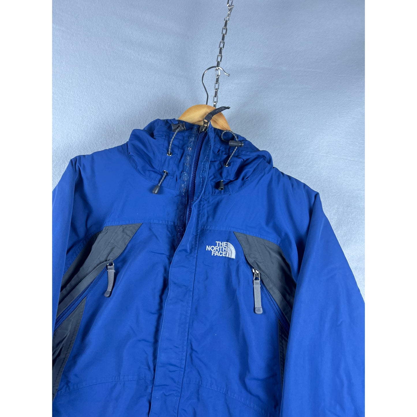 The North Face HyVent Ski Jacket - M Blue