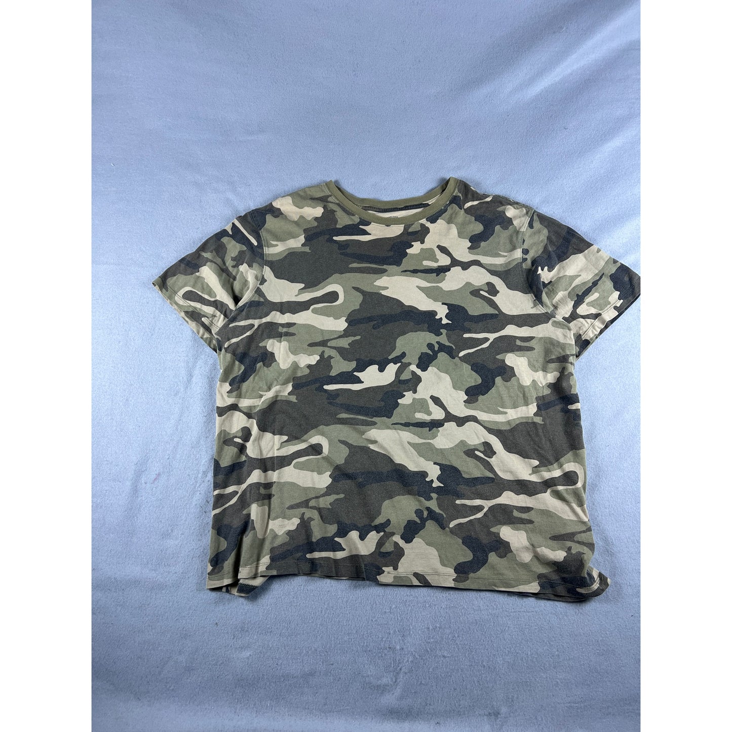 Faded Glory Camo T-Shirt - XL