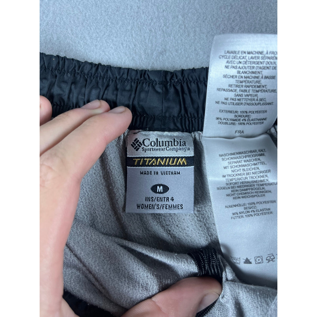 Columbia Titanium Outdoor Shorts Womens - M