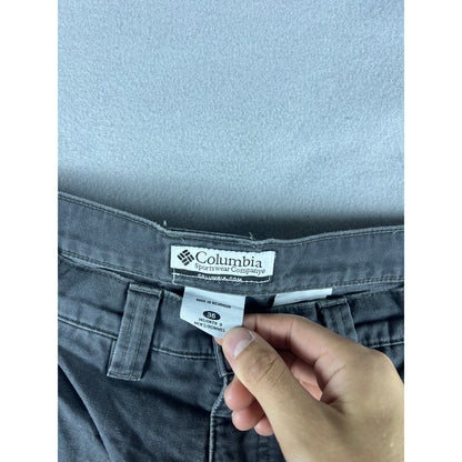 Columbia Canvas Workwear Cargo Shorts - 36