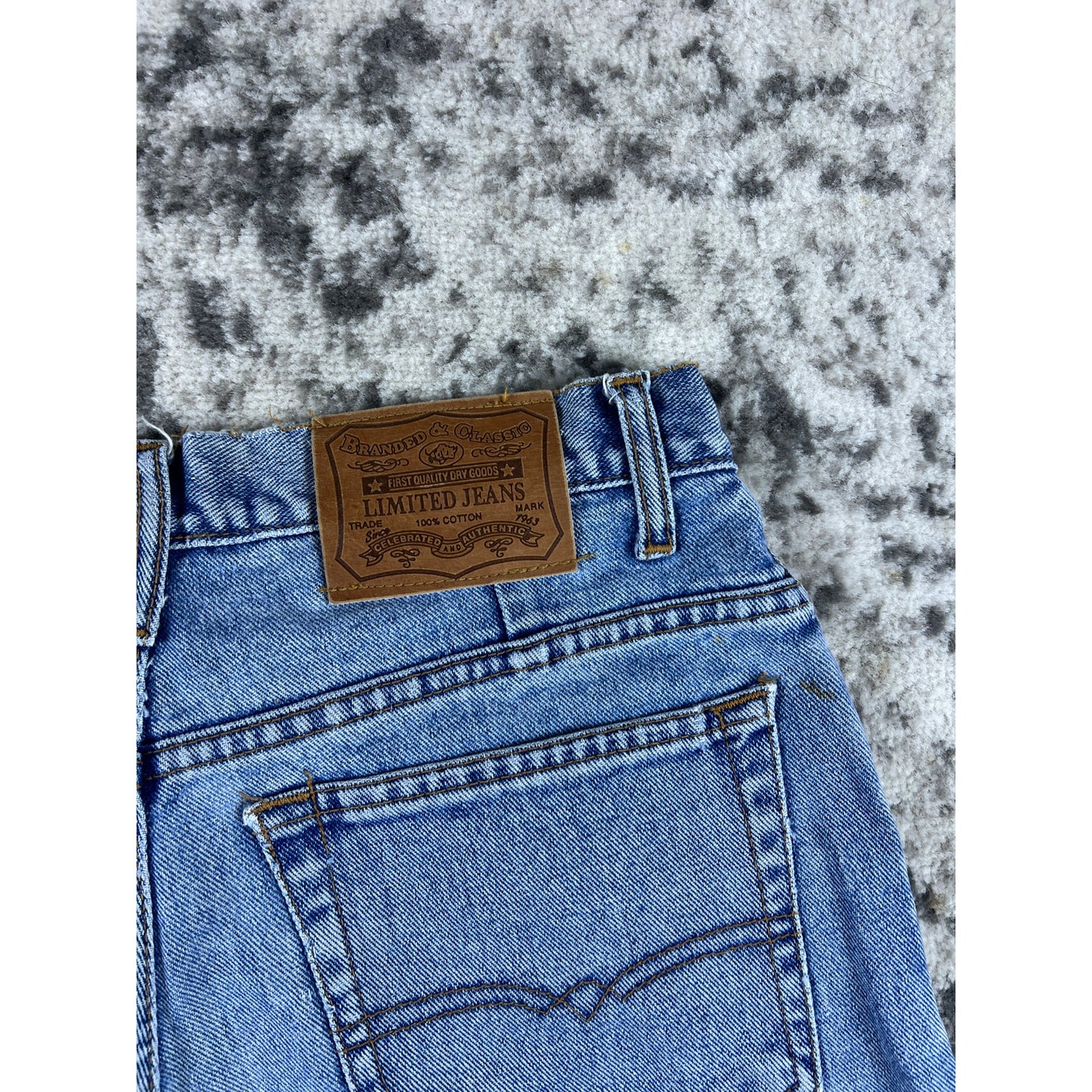 Vintage Limited Jeans Shorts Womens - 28