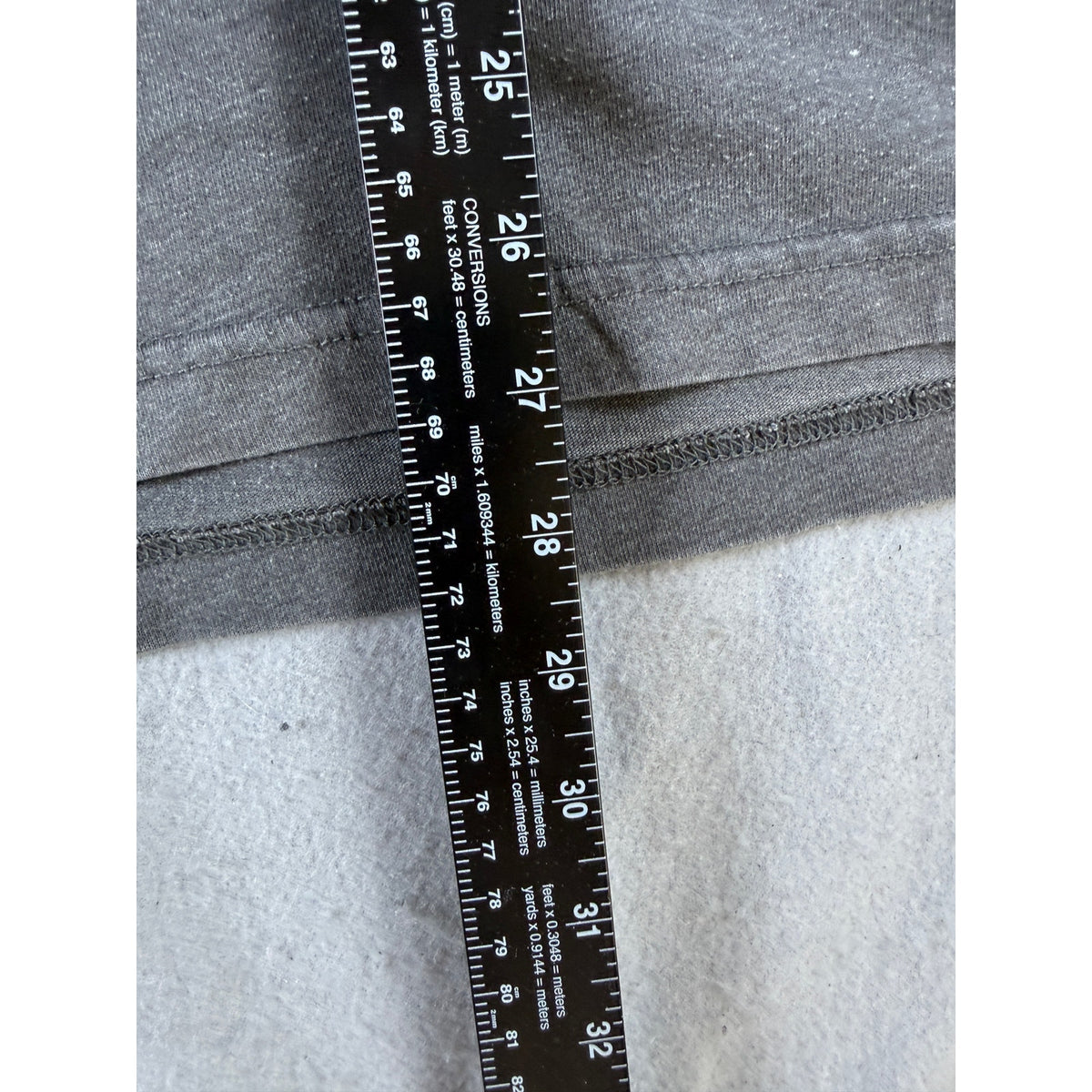 Mens Henley Shirt - L