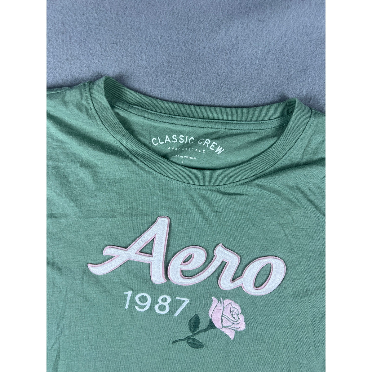 Aeropostale Classic Crew Shirt - L