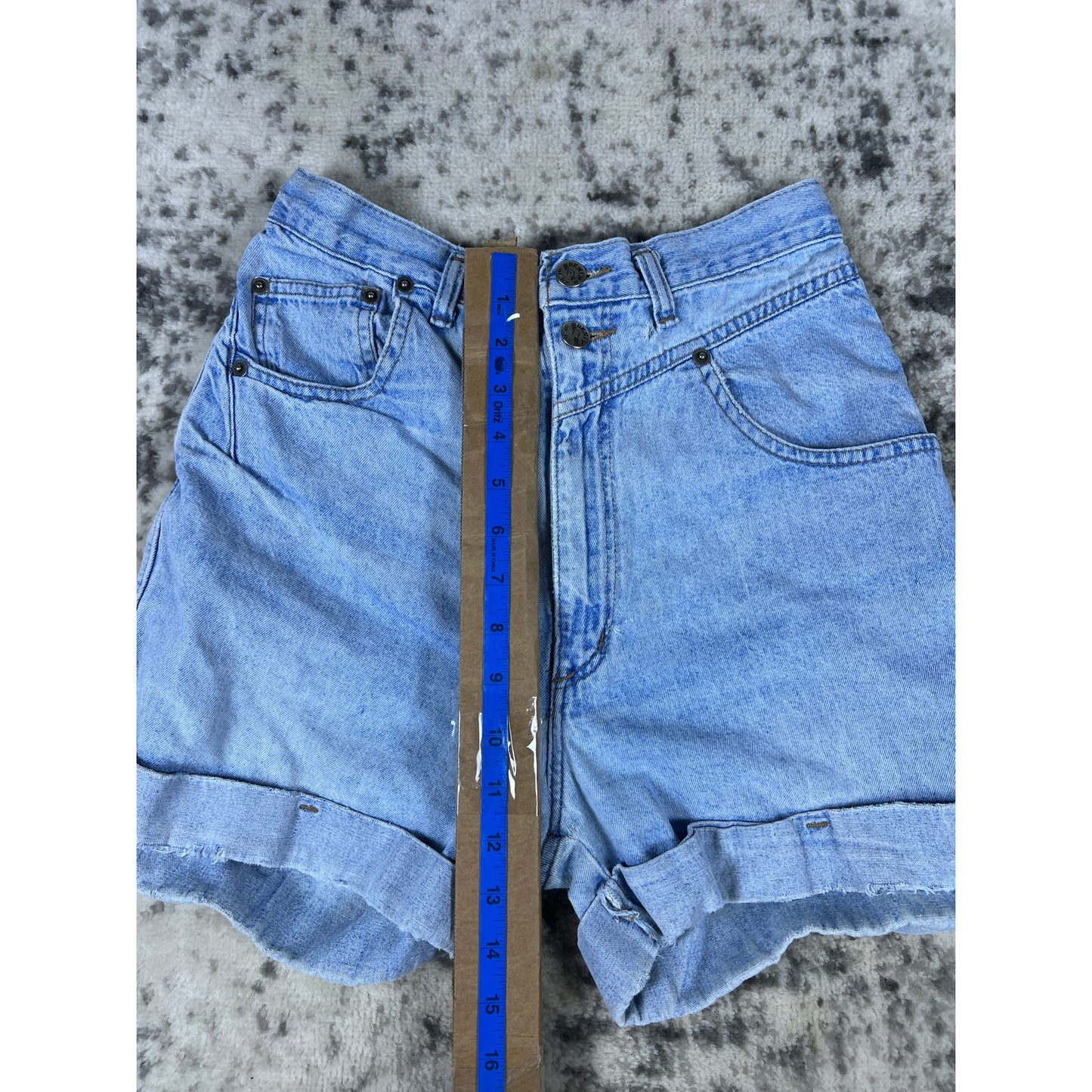 DENIM REPUBLIC high rise jean shorts - 27