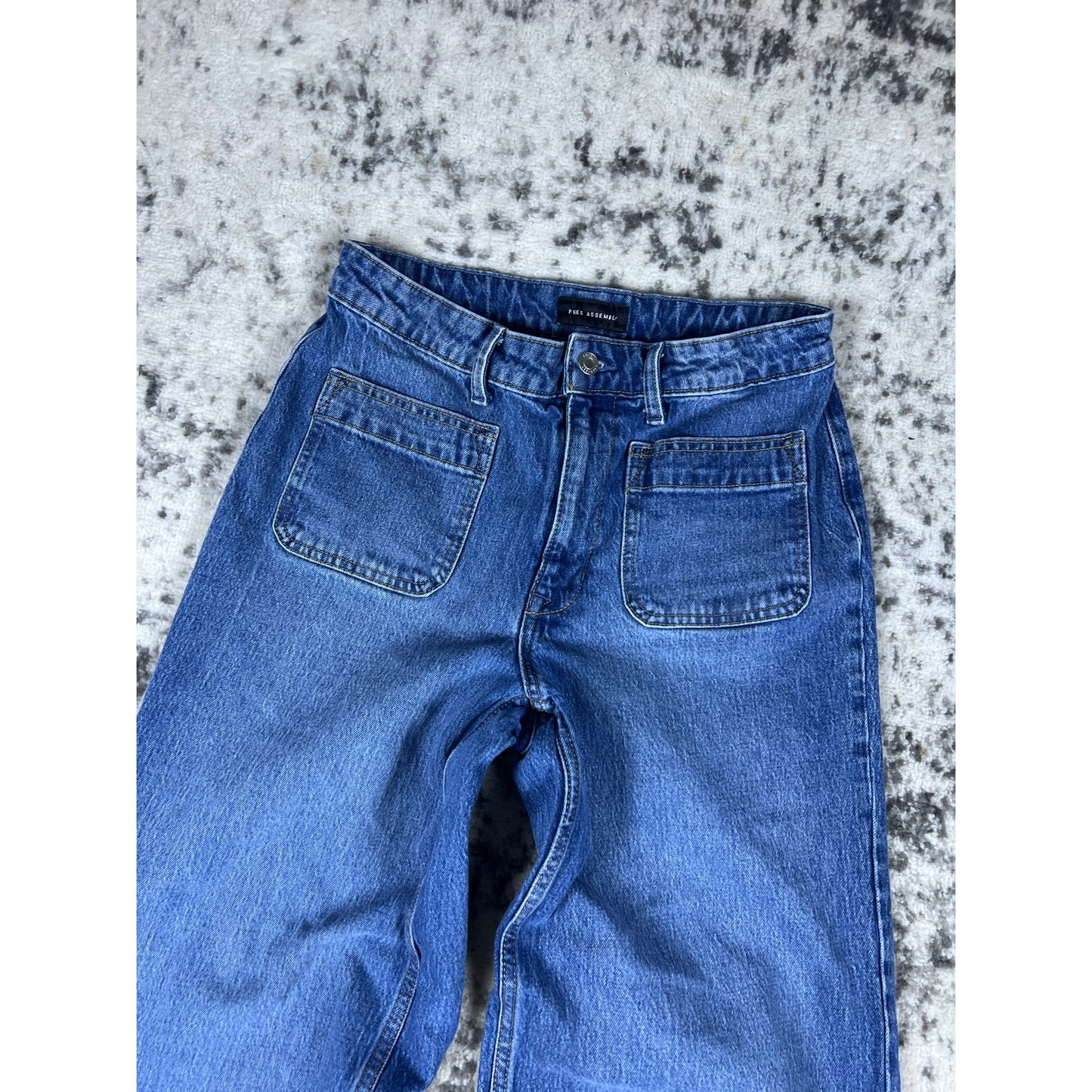 Free Assembly Women's Blue Jeans - 8