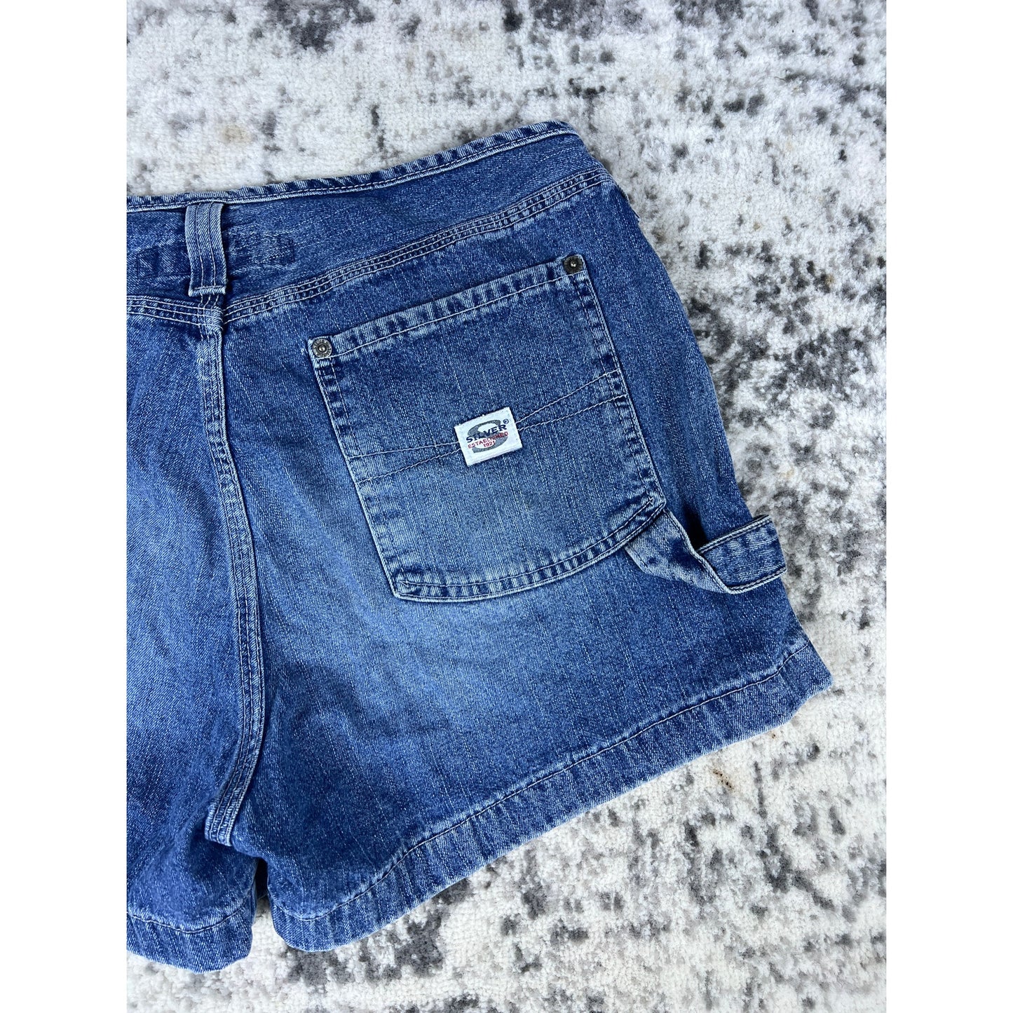 Vintage SILVER DENIM Low Rise Jean Shorts - 33
