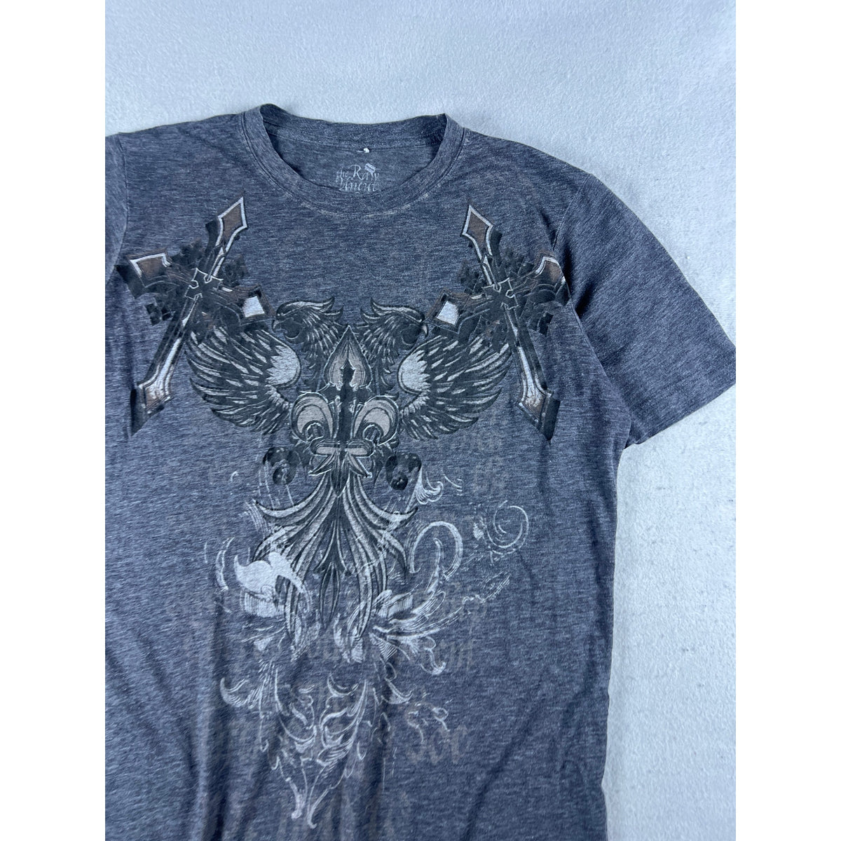 The Raw Uncut Wings Cross Fleur De Lis T-Shirt - M