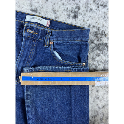 Vintage Levi's 517 Bootcut Jeans - 32