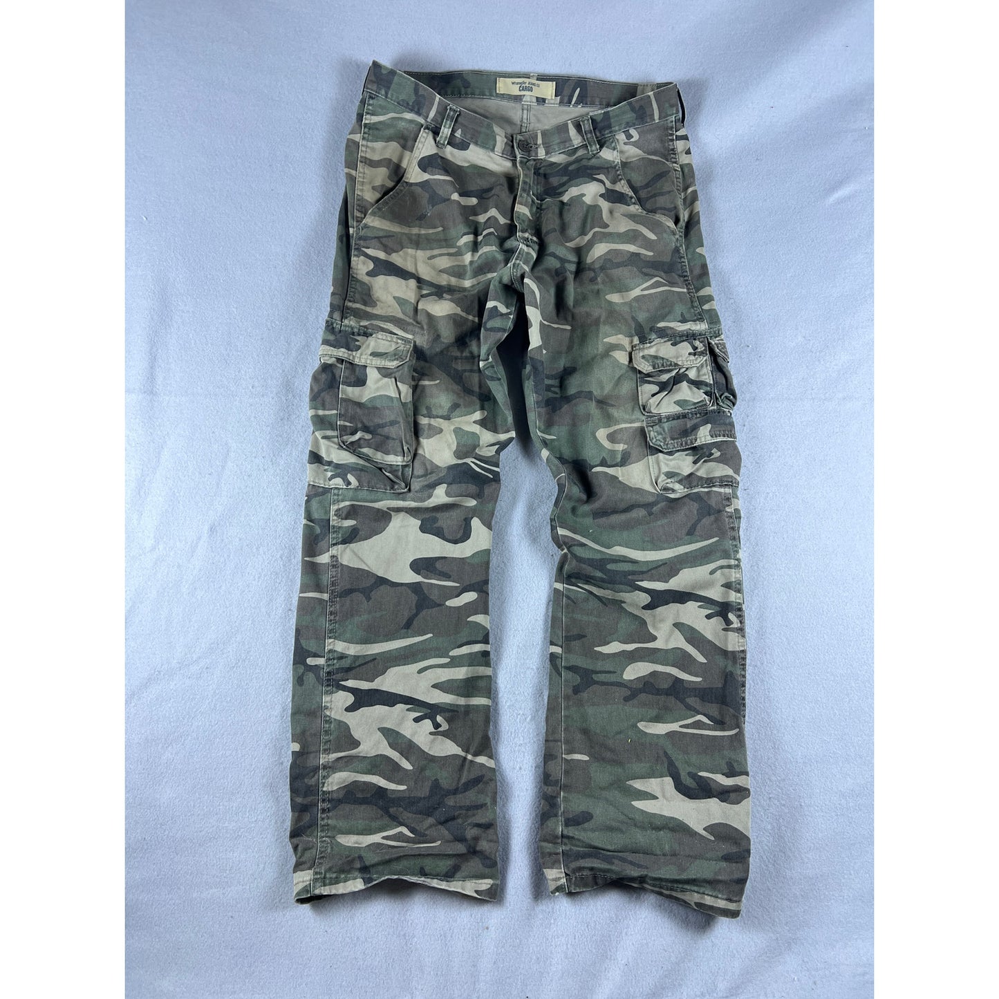 Wrangler Camo Cargo Pants - 35x30