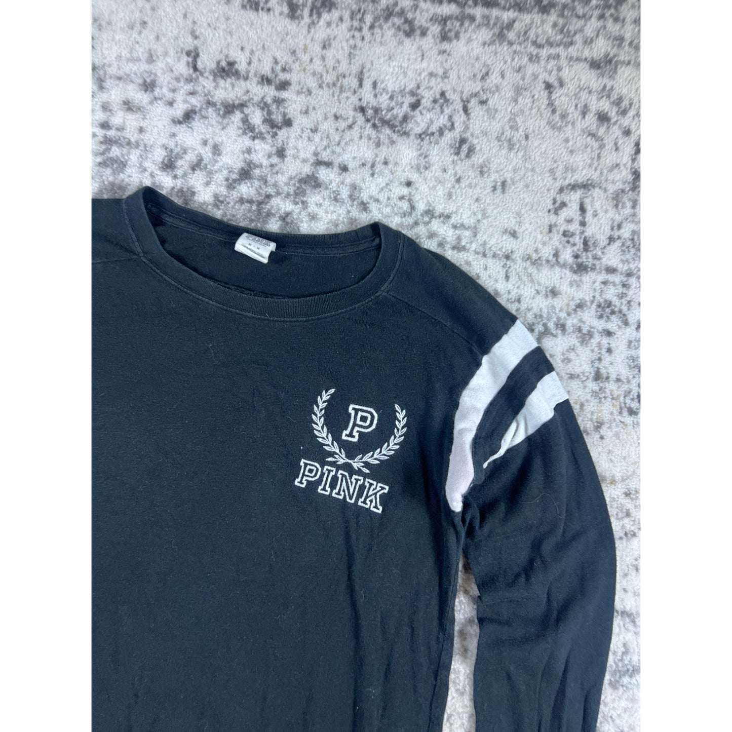 Victoria's Secret Cotton Graphic Long Sleeve - M