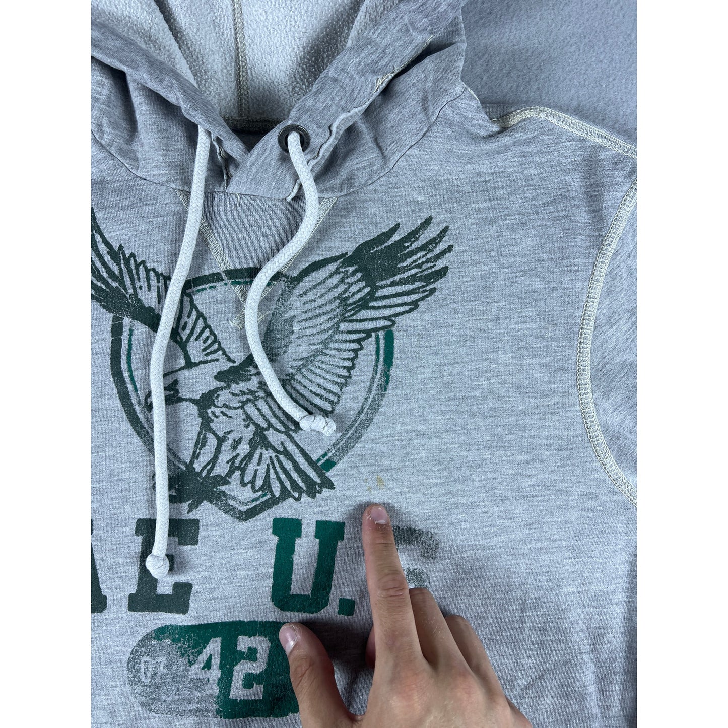 American Eagle Hoodie Sweatshirt - M