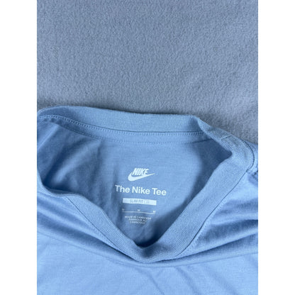 The Nike Cropped Tee Womens - M