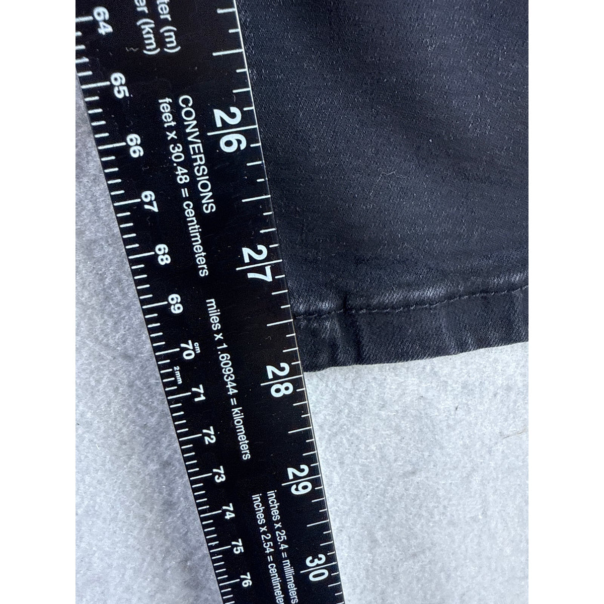 Katch Me High Waisted Wide Leg Jeans - XS