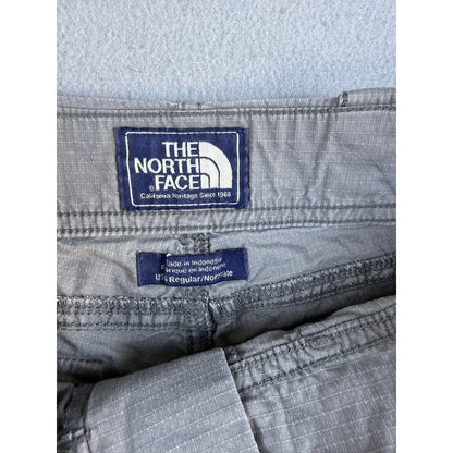 North Face Low Rise Ripstop Shorts - 6