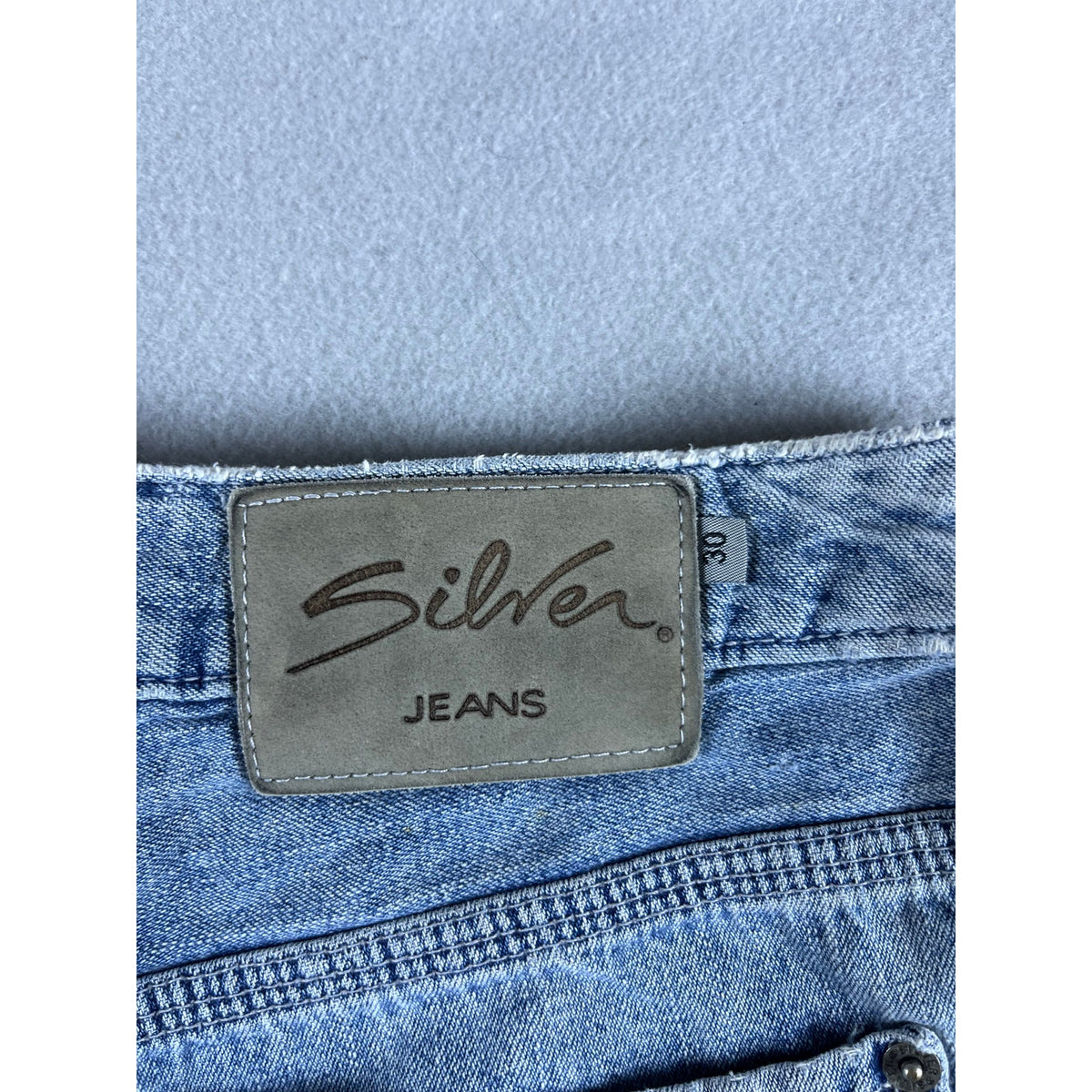 Silver Jeans Carpenter Denim Shorts Womens - 30