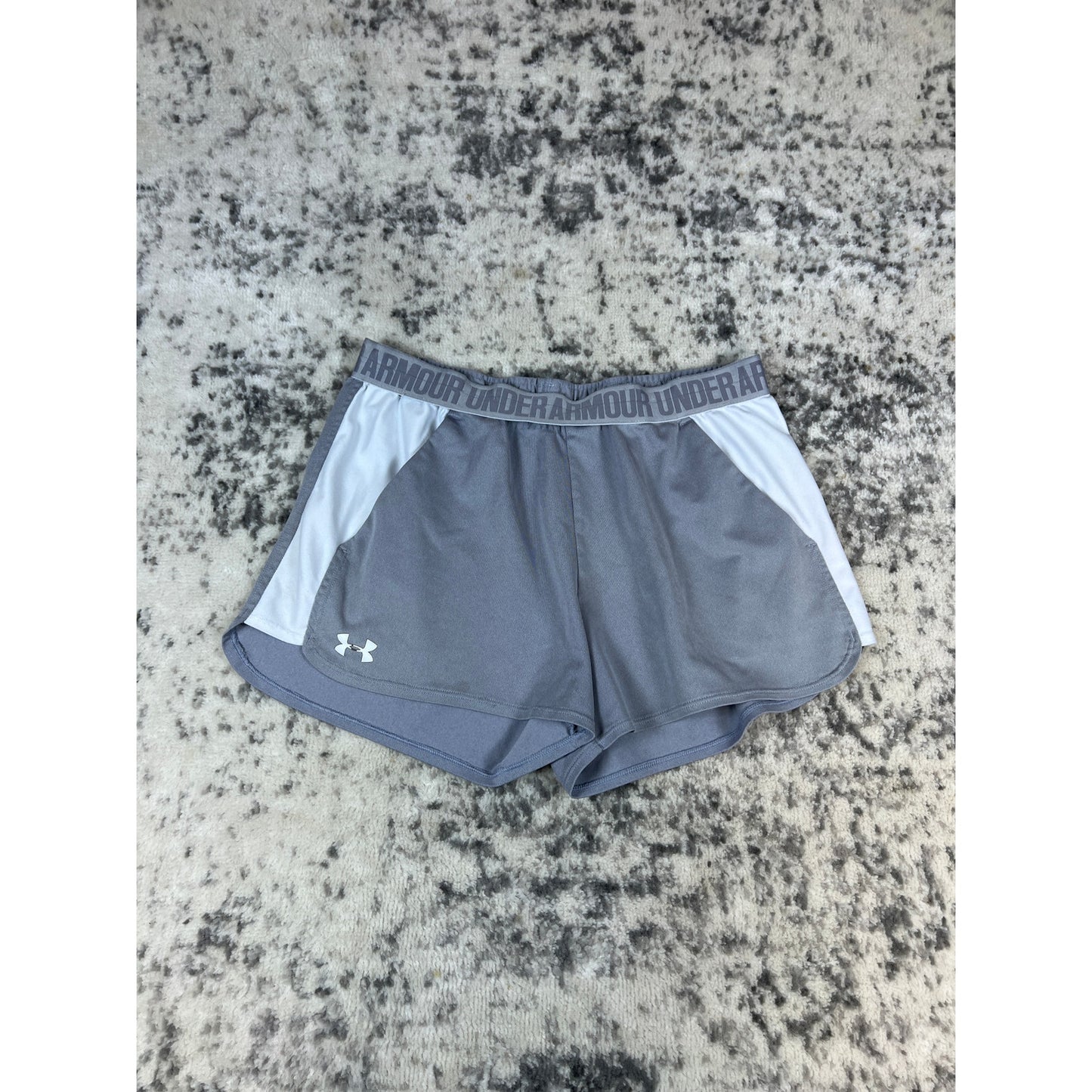 Under Armour Gray Women's Athletic Shorts - L