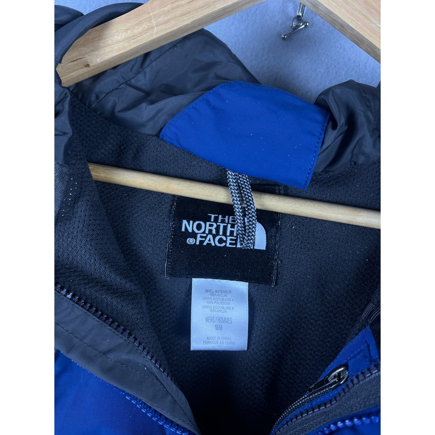 The North Face HyVent Ski Jacket - M Blue