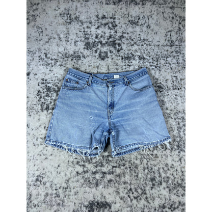 VTG Levi Light Wash Denim Jorts - 34