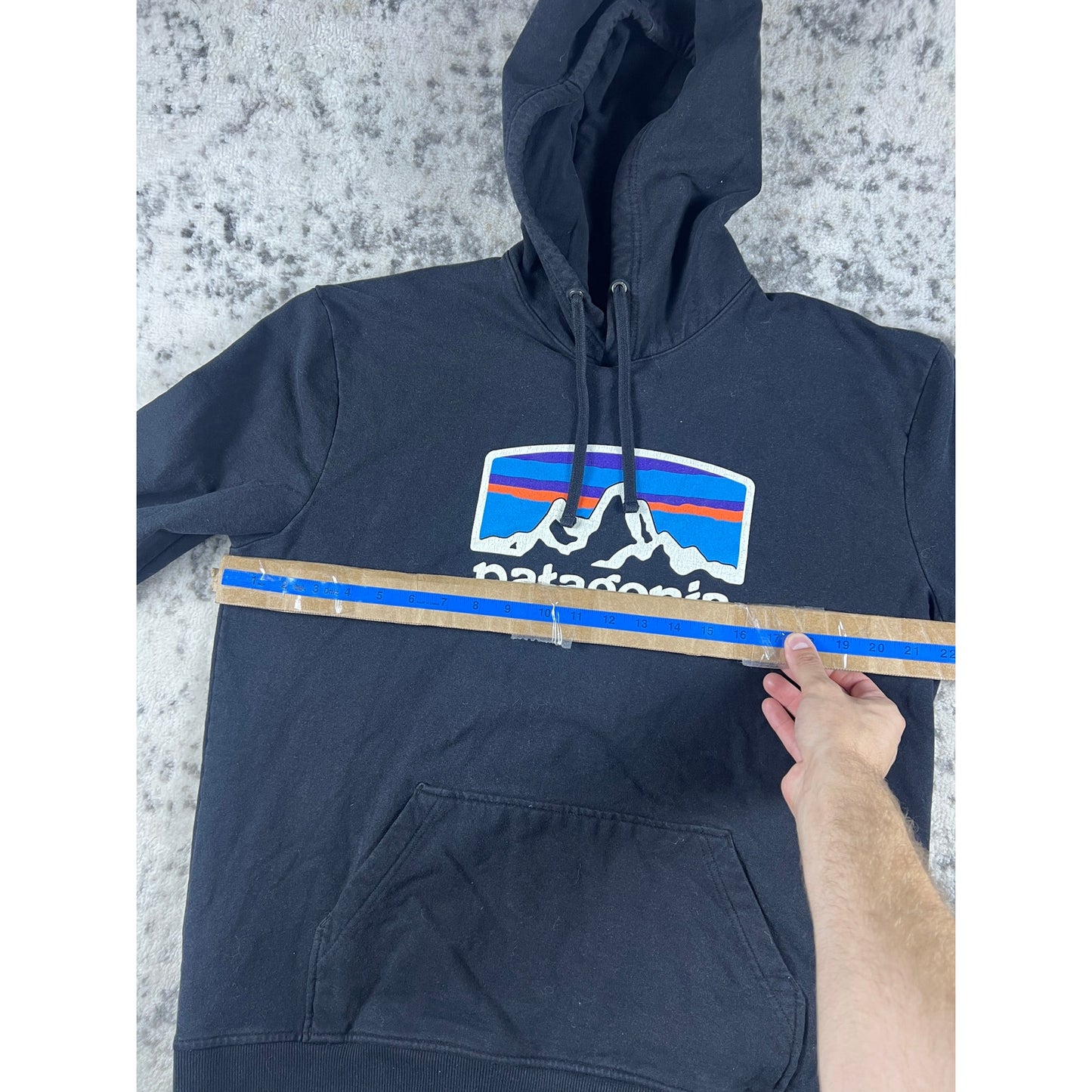 2000's Black Patagonia Uprisal Hoody - L