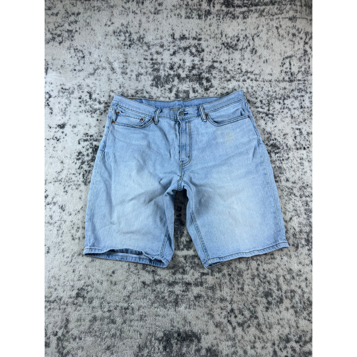 Levi's 541 Athletic Taper Fit Shorts - 36