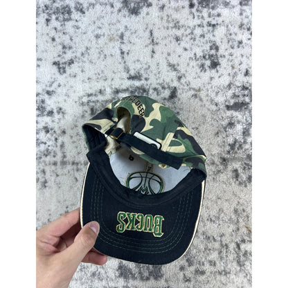 Milwaukee Bucks Hat Adult - OS