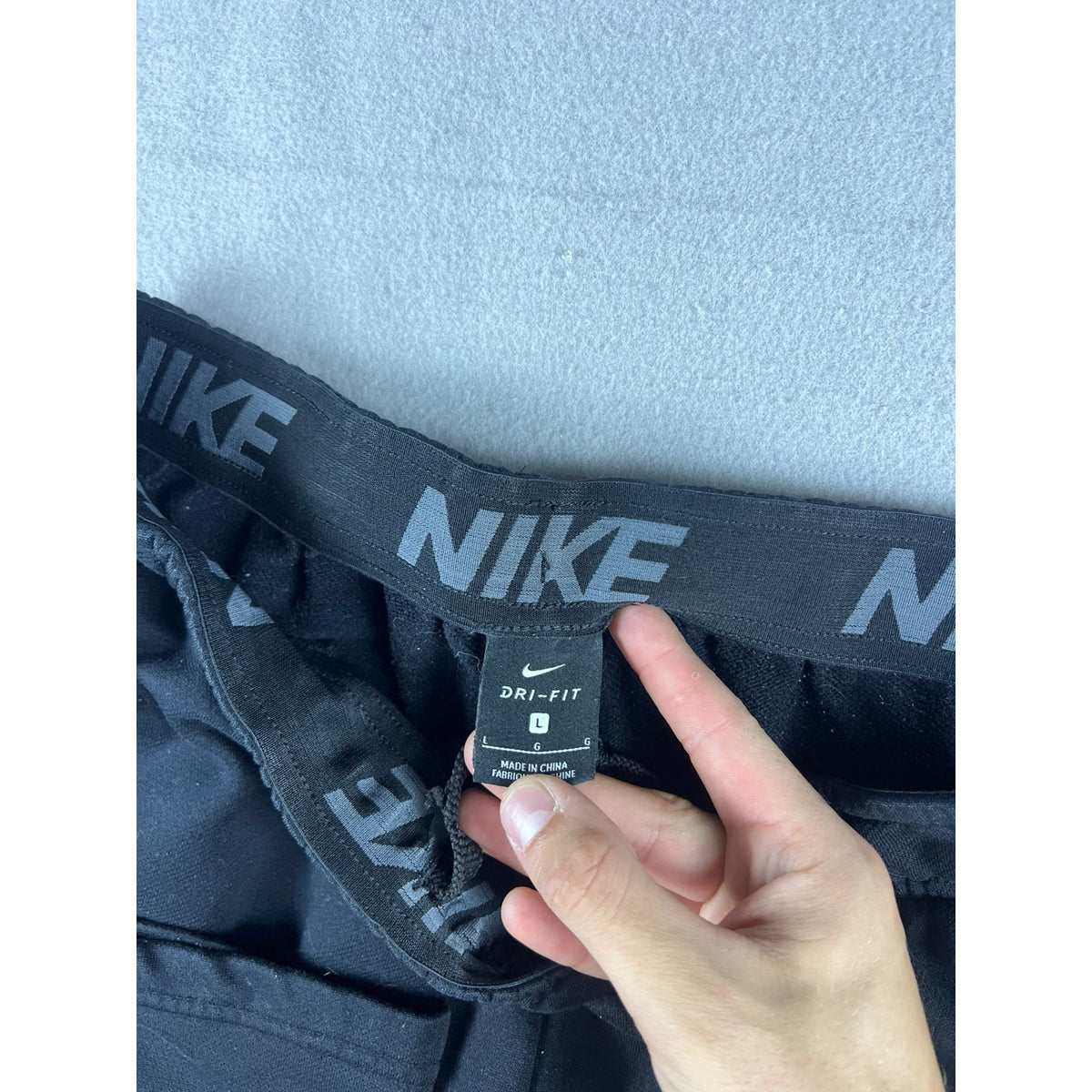 Nike Dri-FIT Sweatpants - L