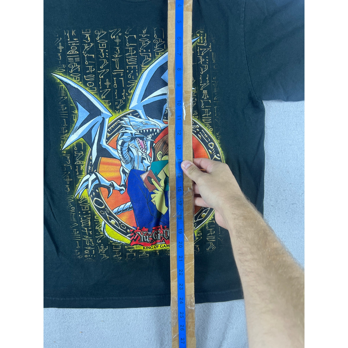 Yu-Gi-Oh Blue-Eyes White Dragon Seto Kaiba T-Shirt Youth - L