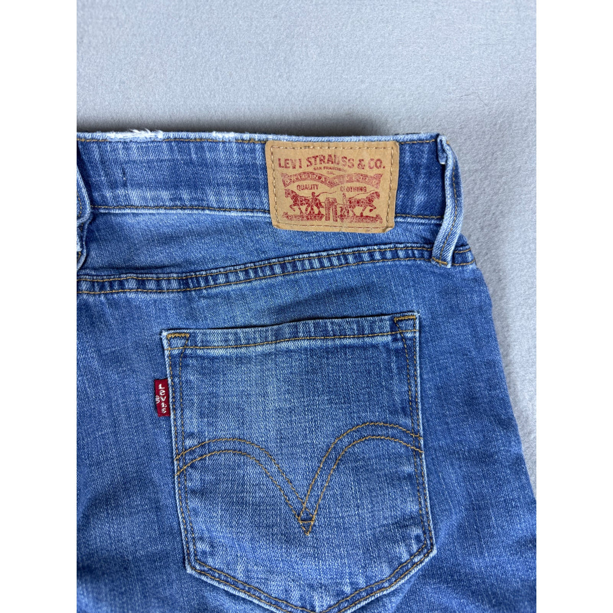 Levi's 525 Perfect Waist Straight Jeans - 10