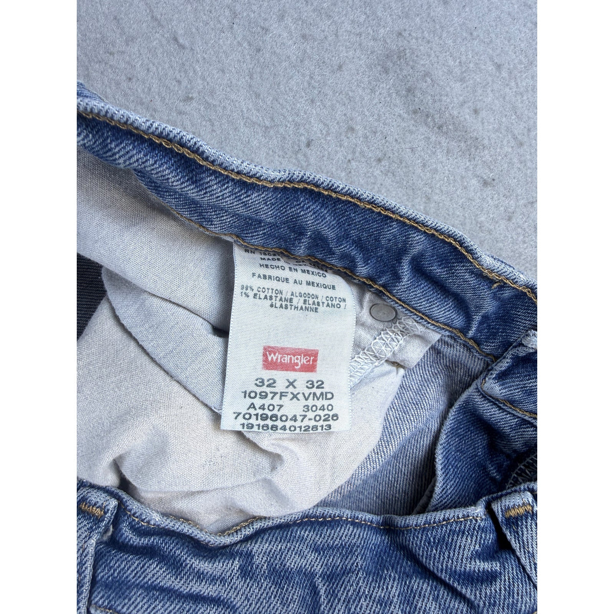 Wrangler Grunge Denim Jeans - 32x32