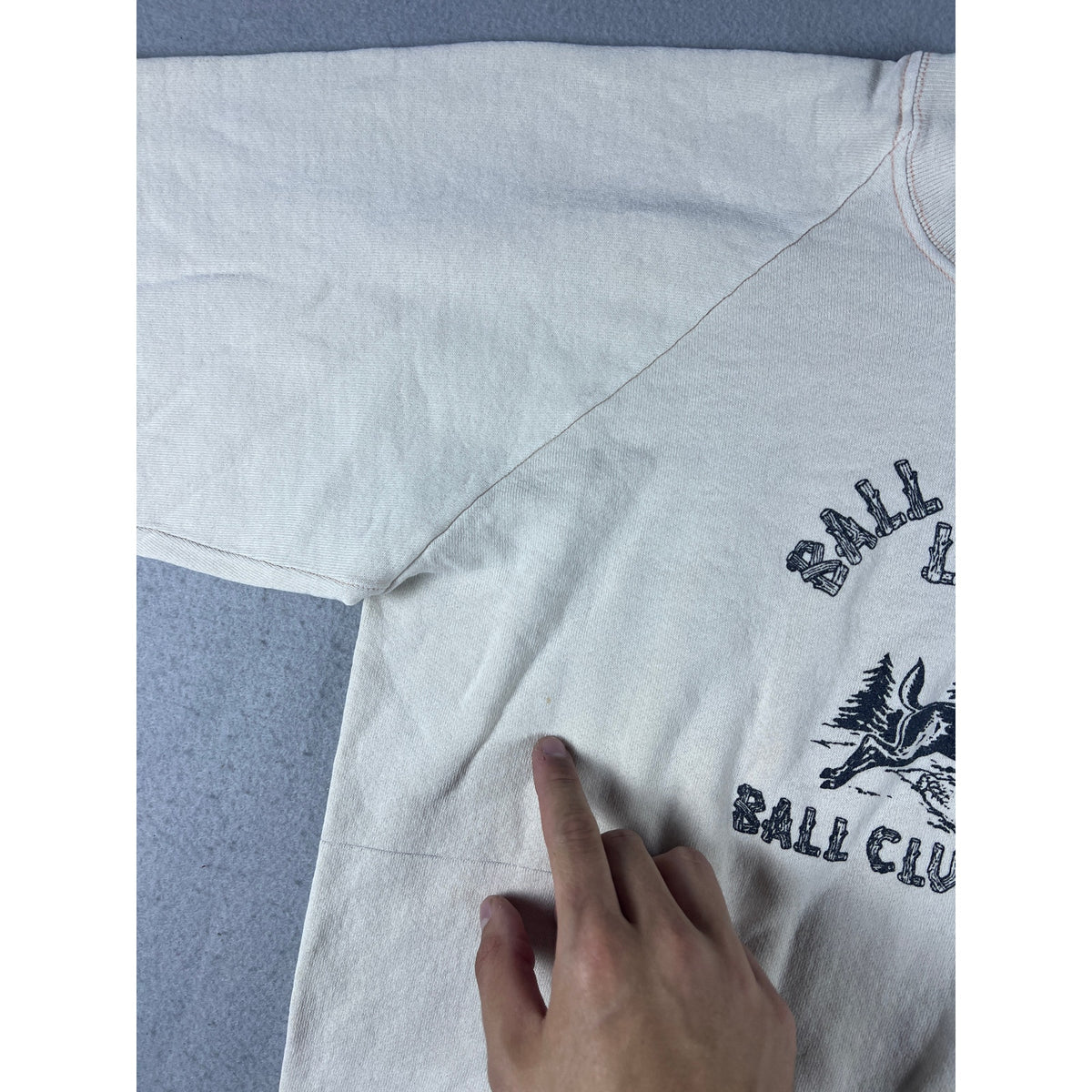 Vintage Ball Club Lake Lodge Minnesota Sweatshirt - M