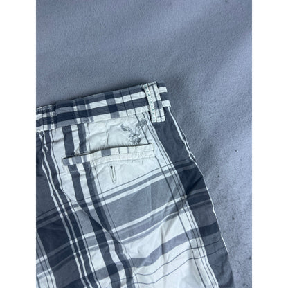 American Eagle Plaid Shorts - 32