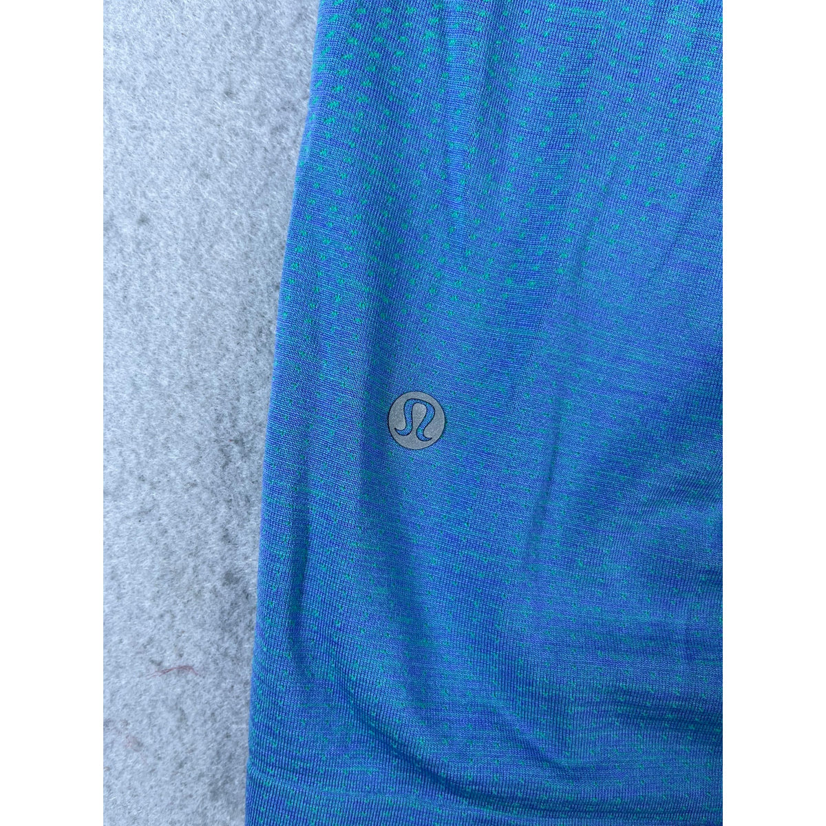 Lululemon Metal Vent Tech Tee - S