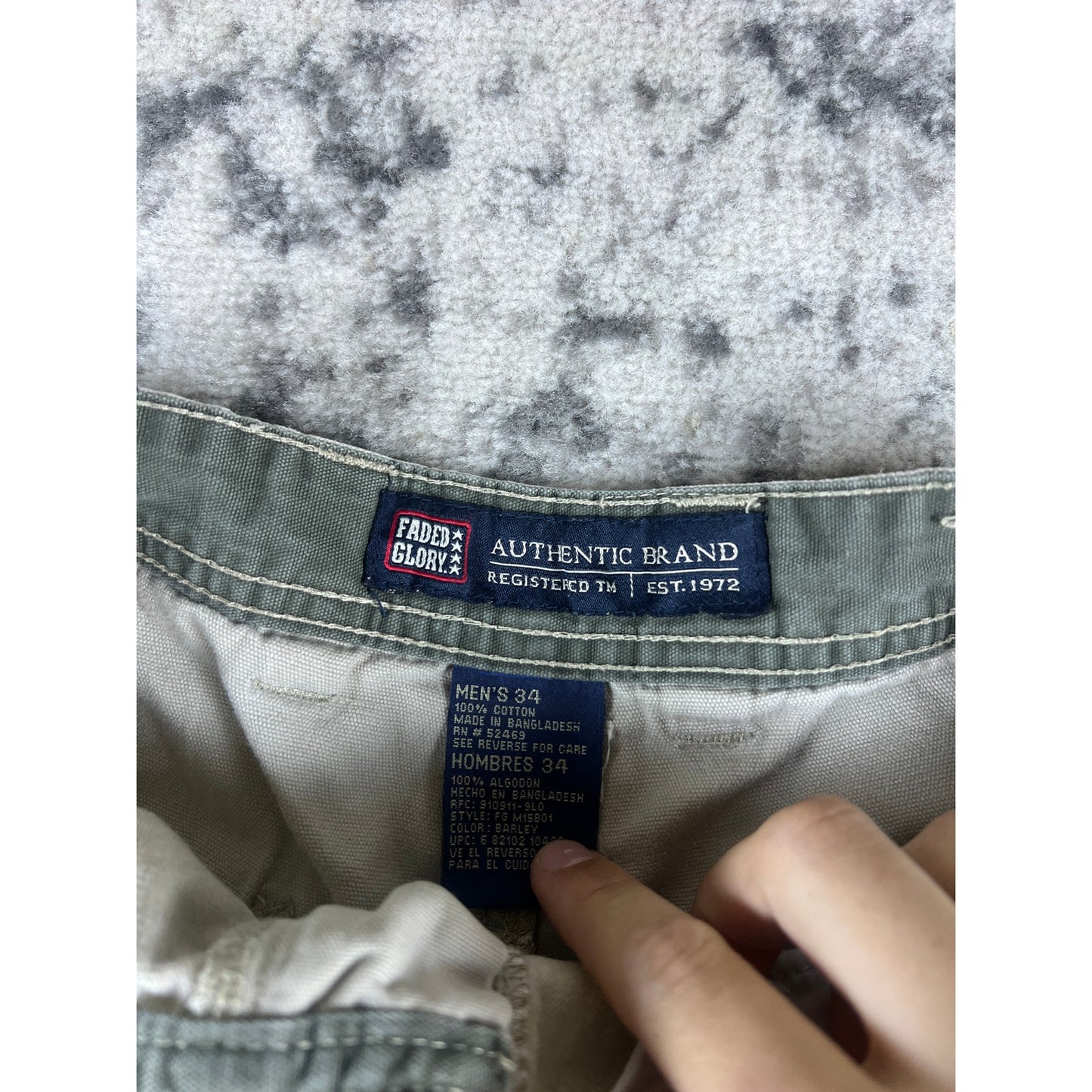 Vintage Faded Glory Tan Cargo Shorts - 34