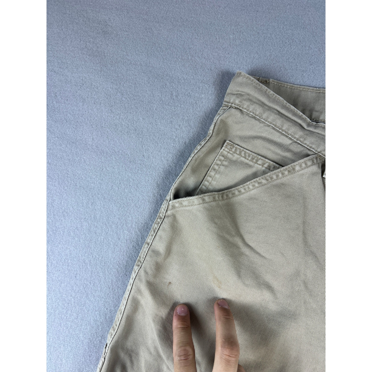 Vintage Levi's L2 Carpenter Shorts - 36