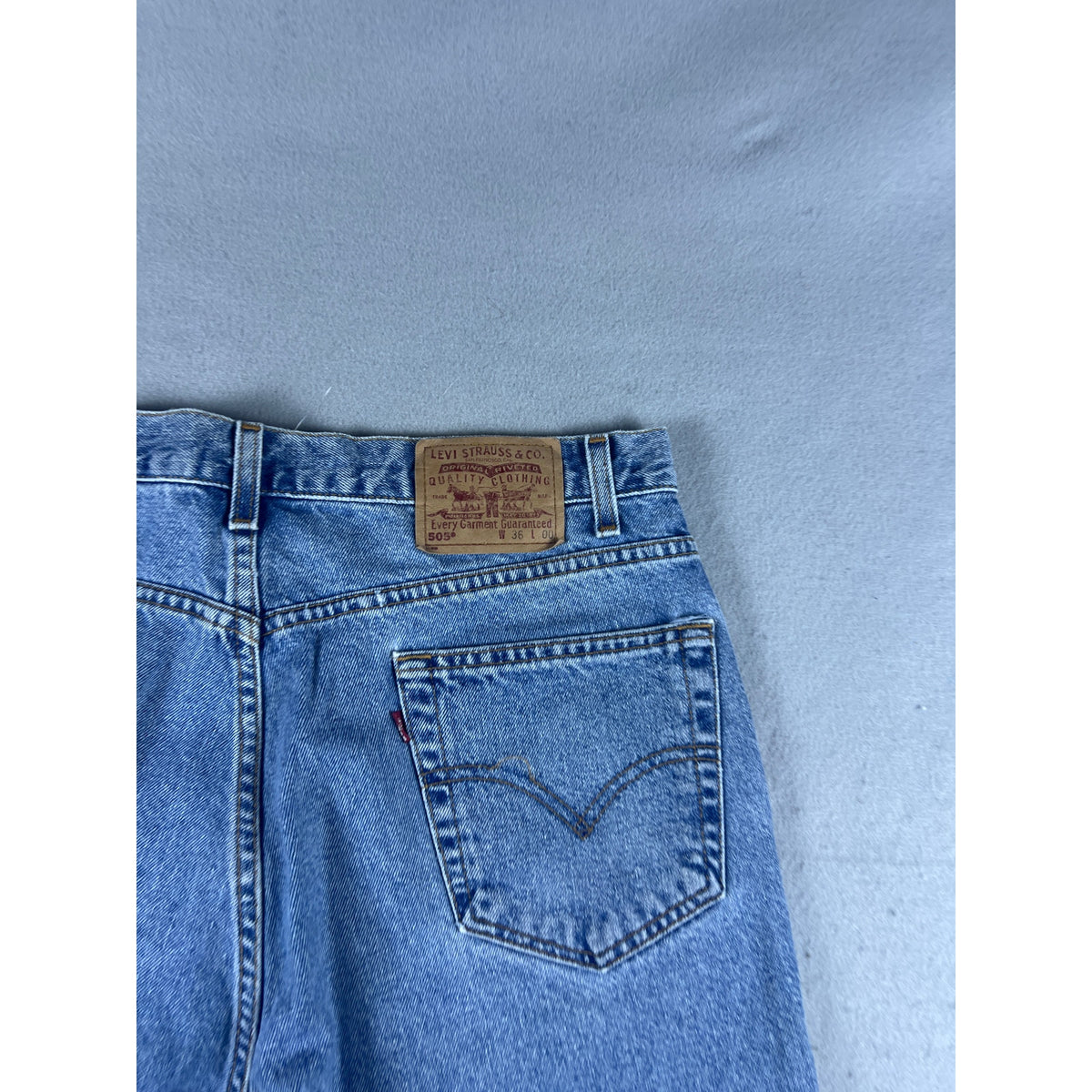 Y2K Levi's 505 Denim Shorts - 36