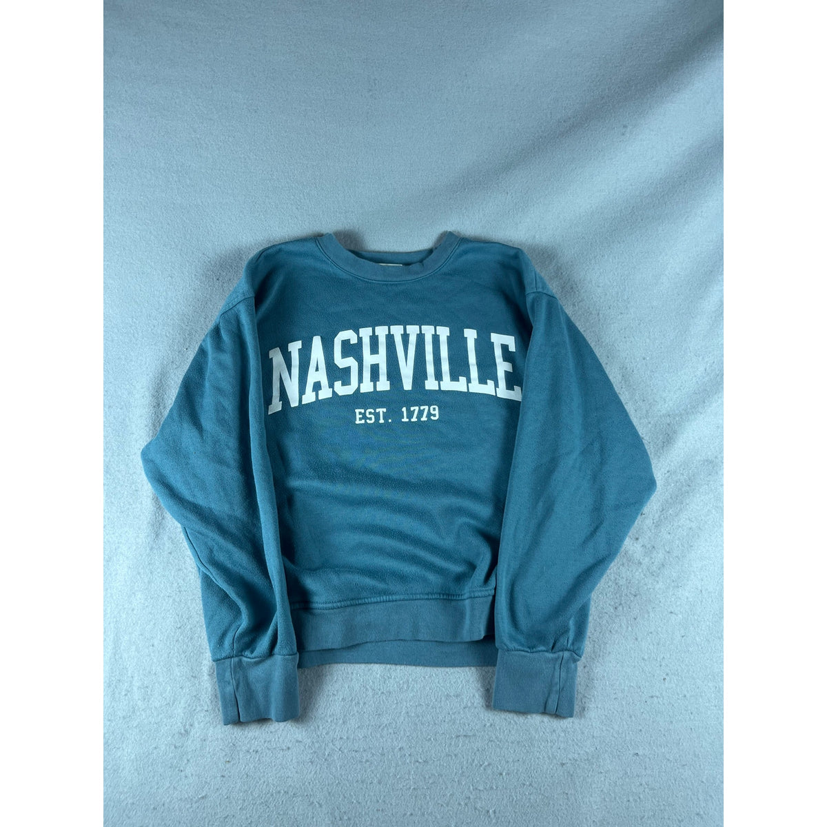 Nashville EST 1779 Spellout Sweatshirt - L