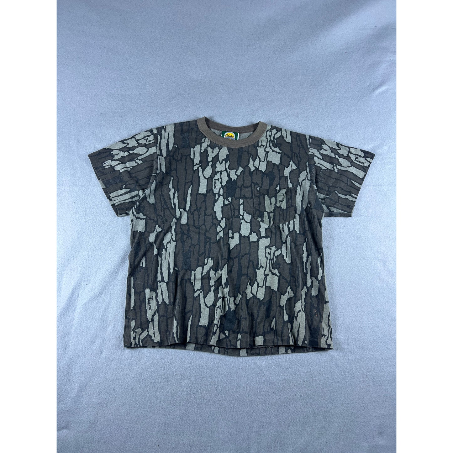 Vintage Cabela's Trebark Camo T-Shirt - S