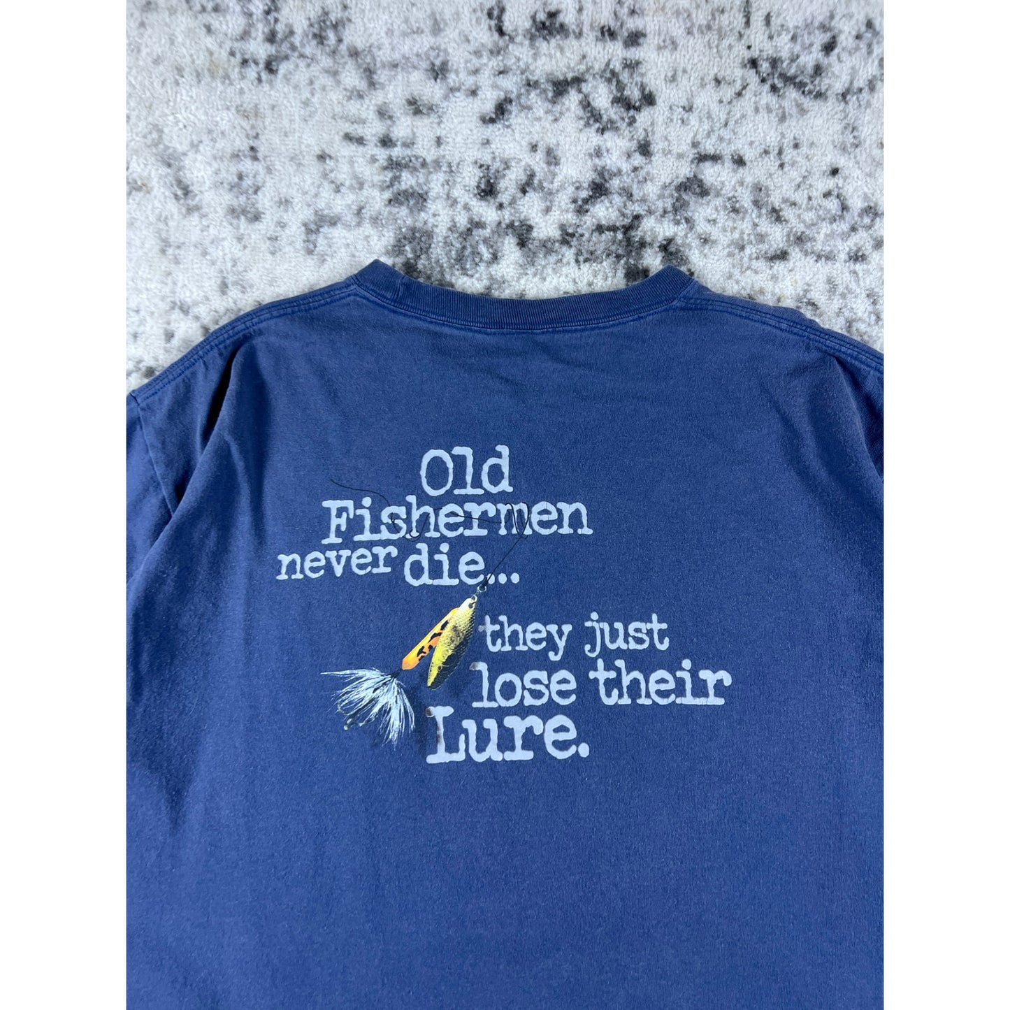 Vintage Columbia Old Fishermen Never Die T-Shirt - XL