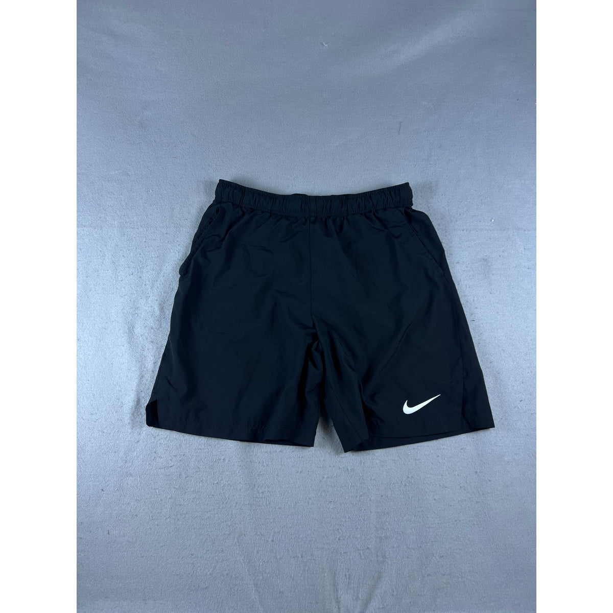 Nike Dri-FIT Standard Fit Athletic Shorts - L